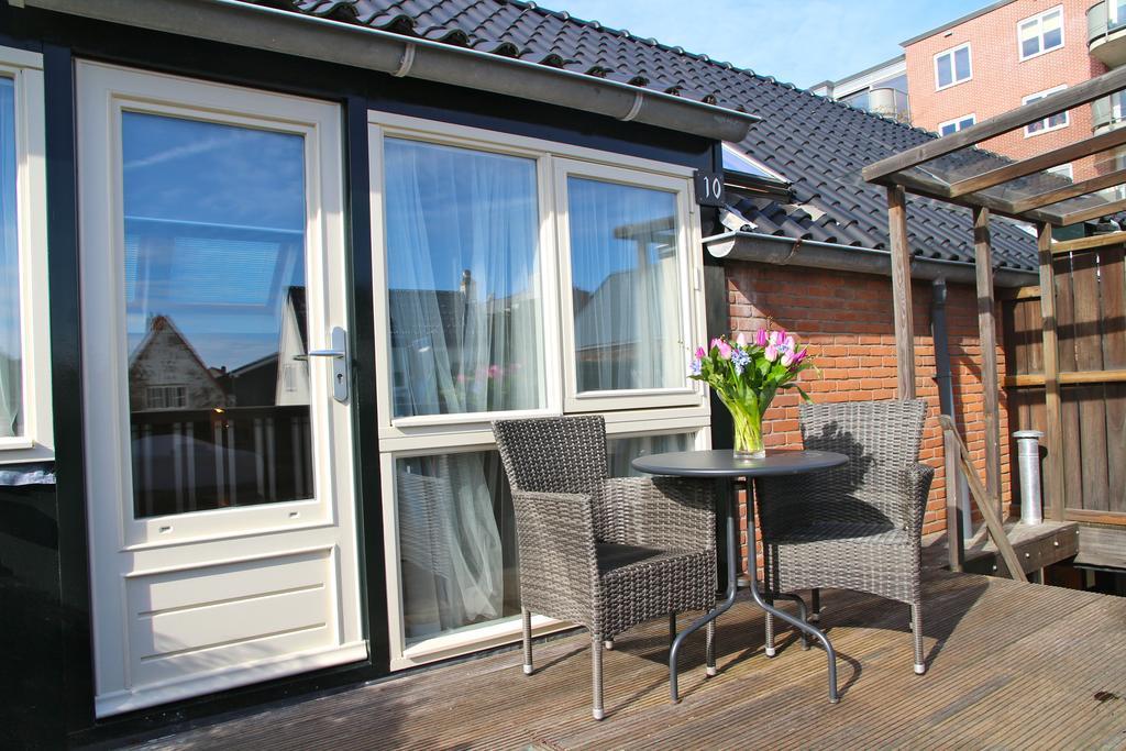 Hofje Van Maas Zandvoort Camera foto