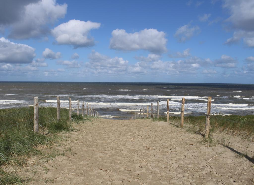 Hofje Van Maas Zandvoort Esterno foto